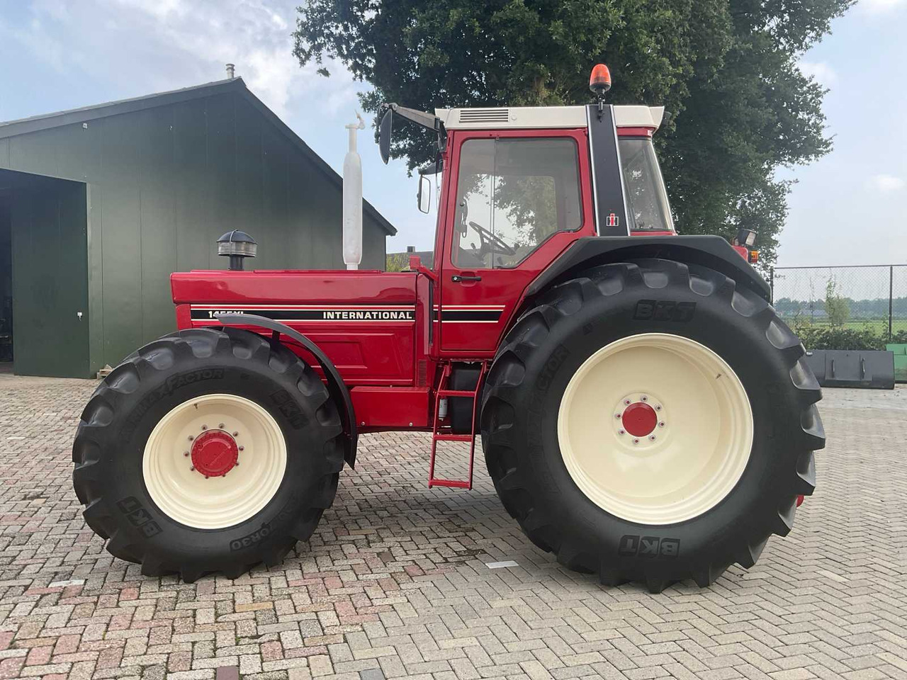 Tractor International 1455 XL: foto 8