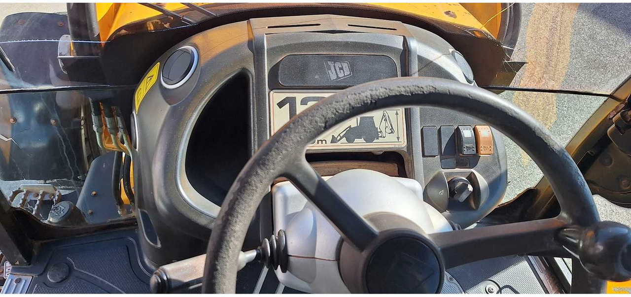 Retroexcavadora JCB - 3CX - BACKHOE LOADER - 2004: foto 11 Retroexcavadora JCB - 3CX - BACKHOE LOADER - 2004: foto 11