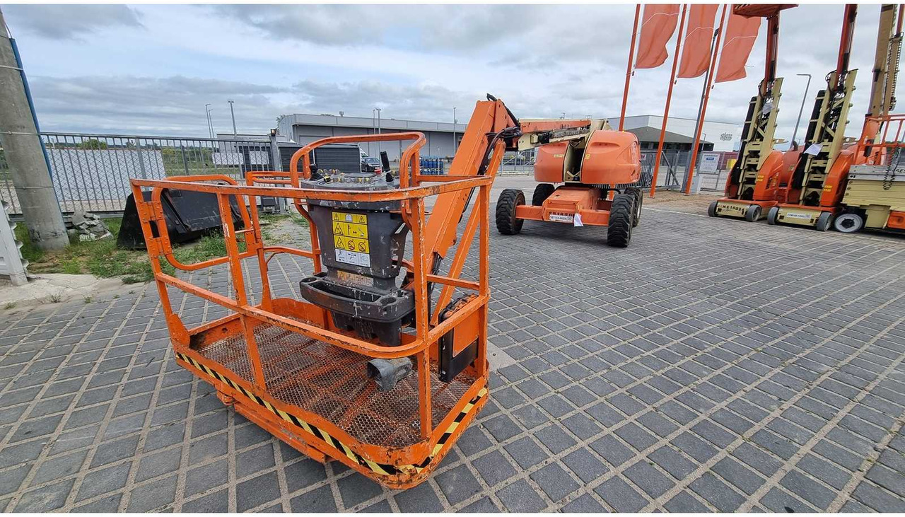 Plataforma elevadora JLG 460SJ: foto 22