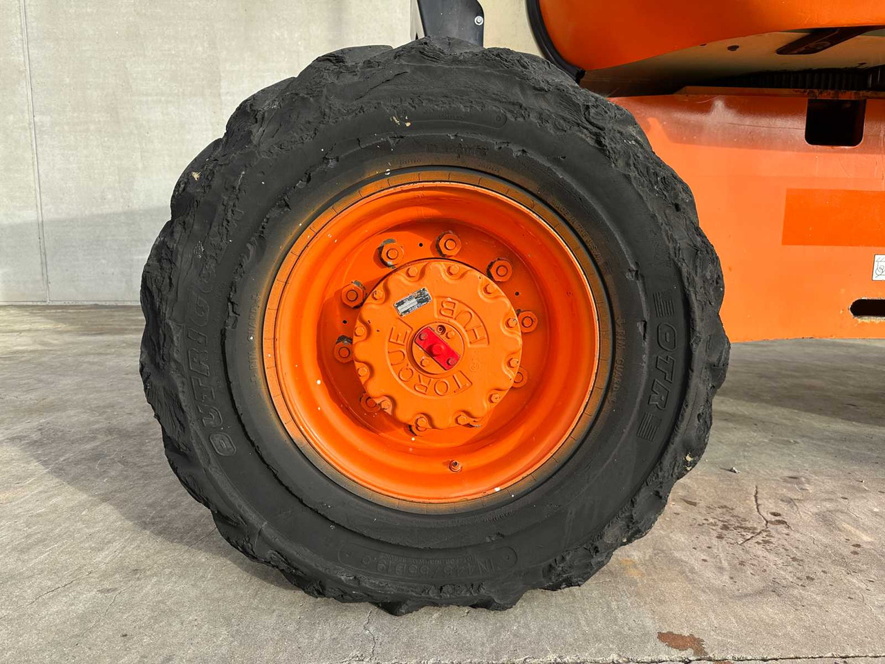 Plataforma elevadora JLG - 800AJ - TELESCOPE - ARTICULATED ARM: foto 32 Plataforma elevadora JLG - 800AJ - TELESCOPE - ARTICULATED ARM: foto 32