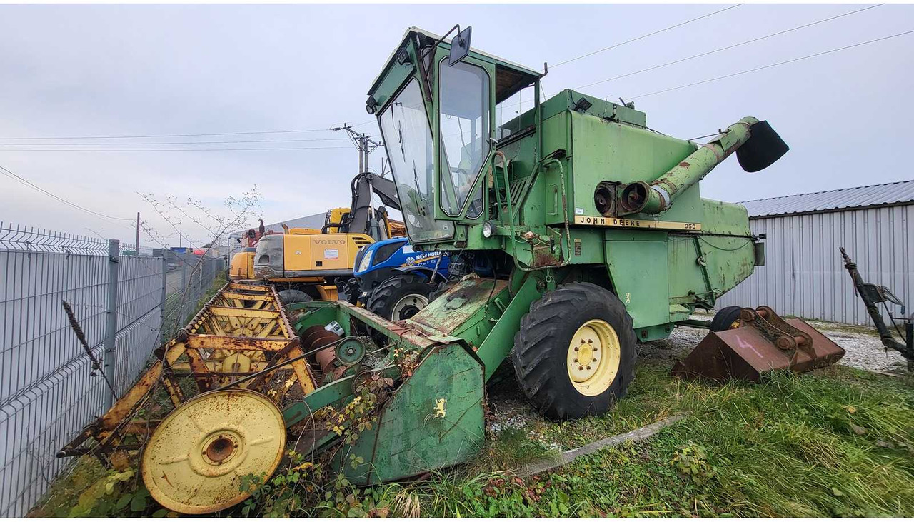 JOHN DEERE 950 COMBINE HARVESTER - Cosechadora de granos: foto 1 JOHN DEERE 950 COMBINE HARVESTER - Cosechadora de granos: foto 1