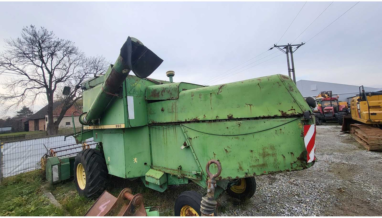 JOHN DEERE 950 COMBINE HARVESTER - Cosechadora de granos: foto 4 JOHN DEERE 950 COMBINE HARVESTER - Cosechadora de granos: foto 4
