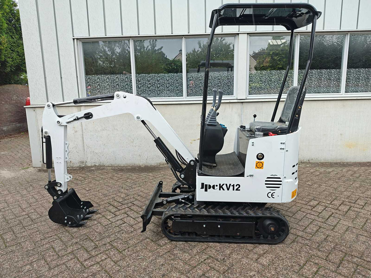 JPC - 2025 - KV12 - MINI EXCAVATOR - Miniexcavadora: foto 2 JPC - 2025 - KV12 - MINI EXCAVATOR - Miniexcavadora: foto 2