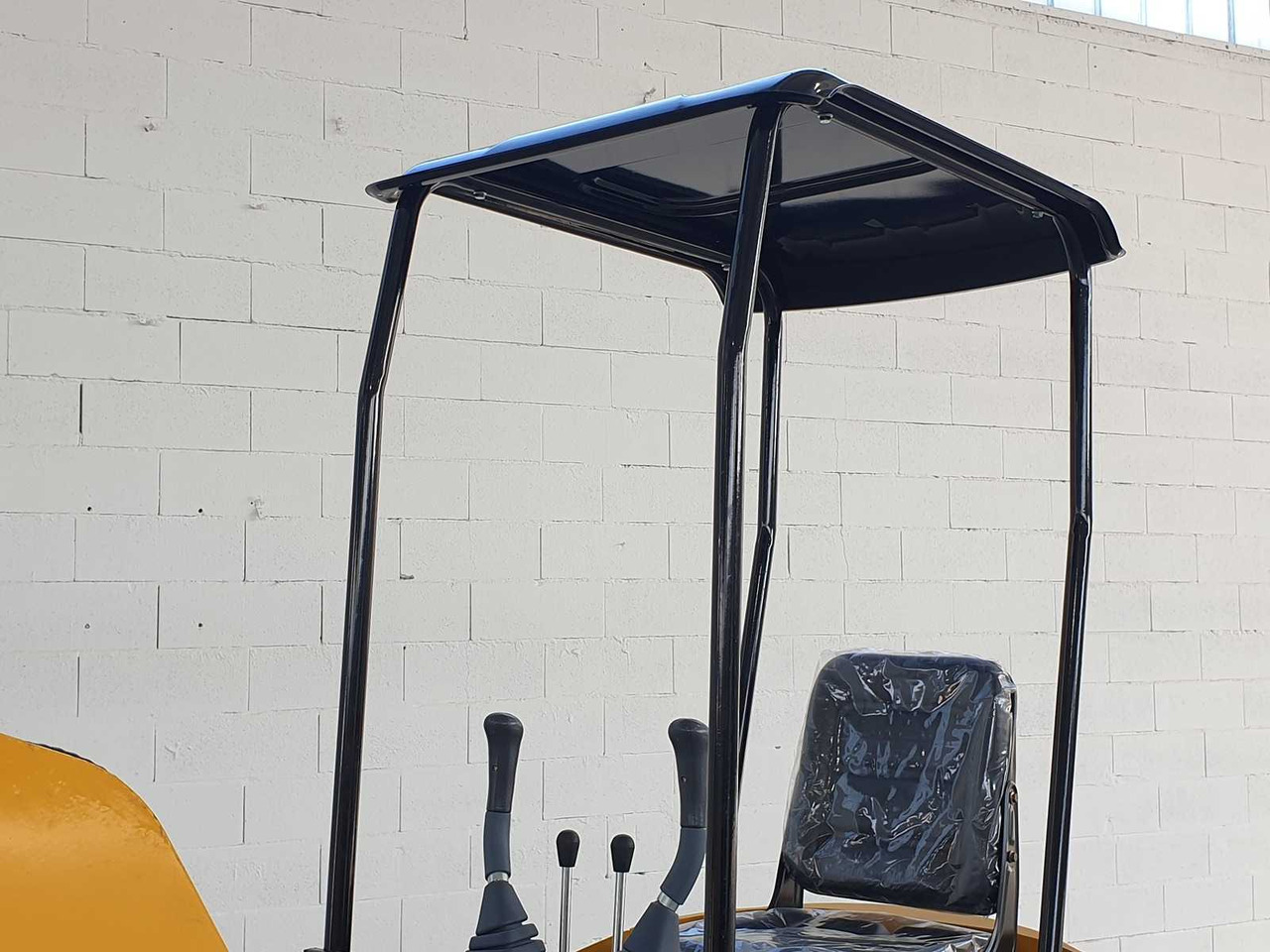 Miniexcavadora JPC KV12 MINI EXCAVATOR: foto 11 Miniexcavadora JPC KV12 MINI EXCAVATOR: foto 11