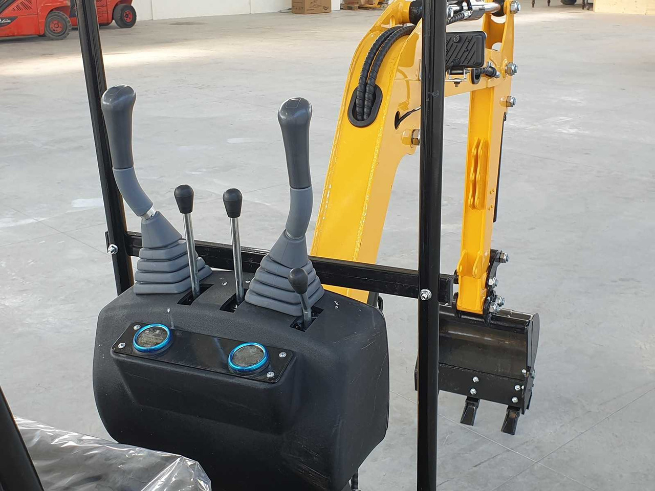 Miniexcavadora JPC KV12 MINI EXCAVATOR: foto 15 Miniexcavadora JPC KV12 MINI EXCAVATOR: foto 15