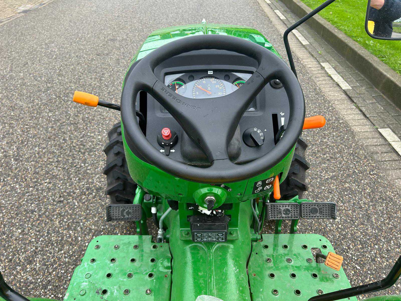 Mini tractor John Deere 3028 EN: foto 7