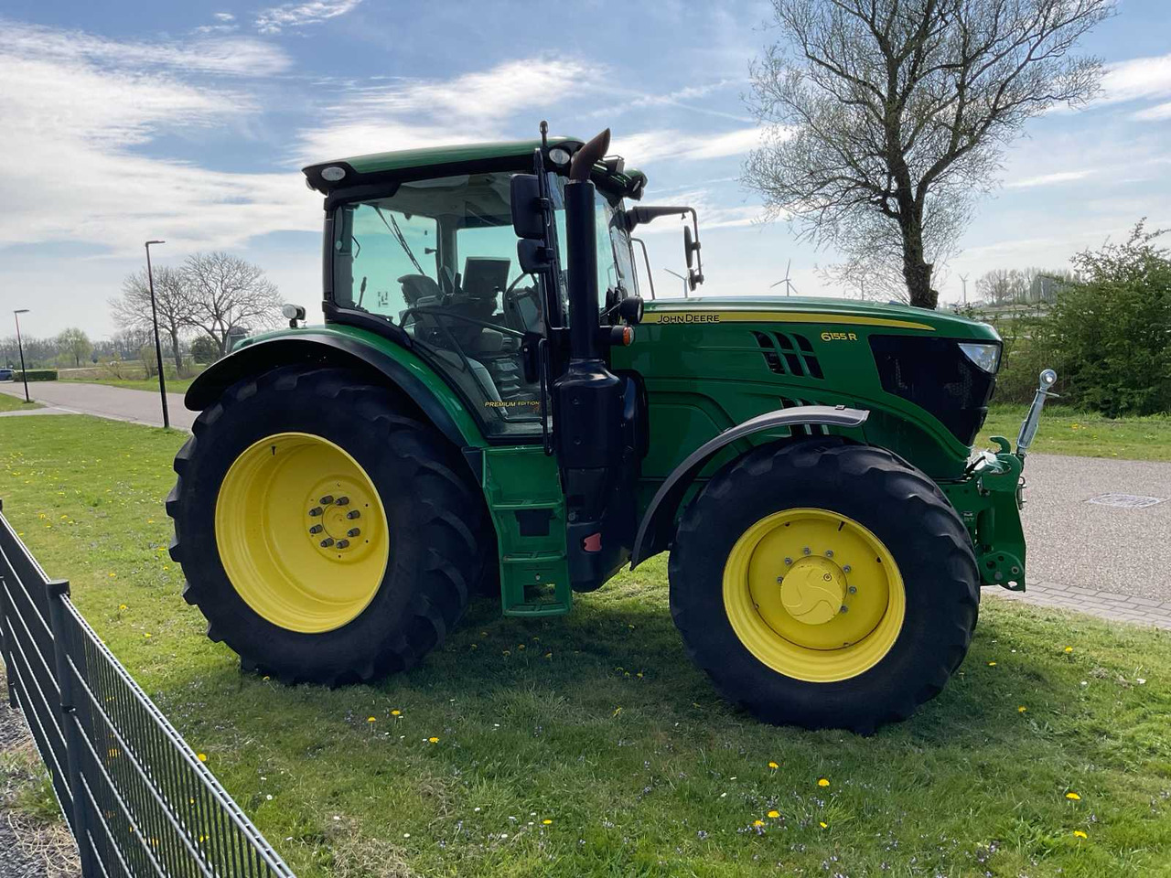 John Deere 6155R - Tractor: foto 5 John Deere 6155R - Tractor: foto 5
