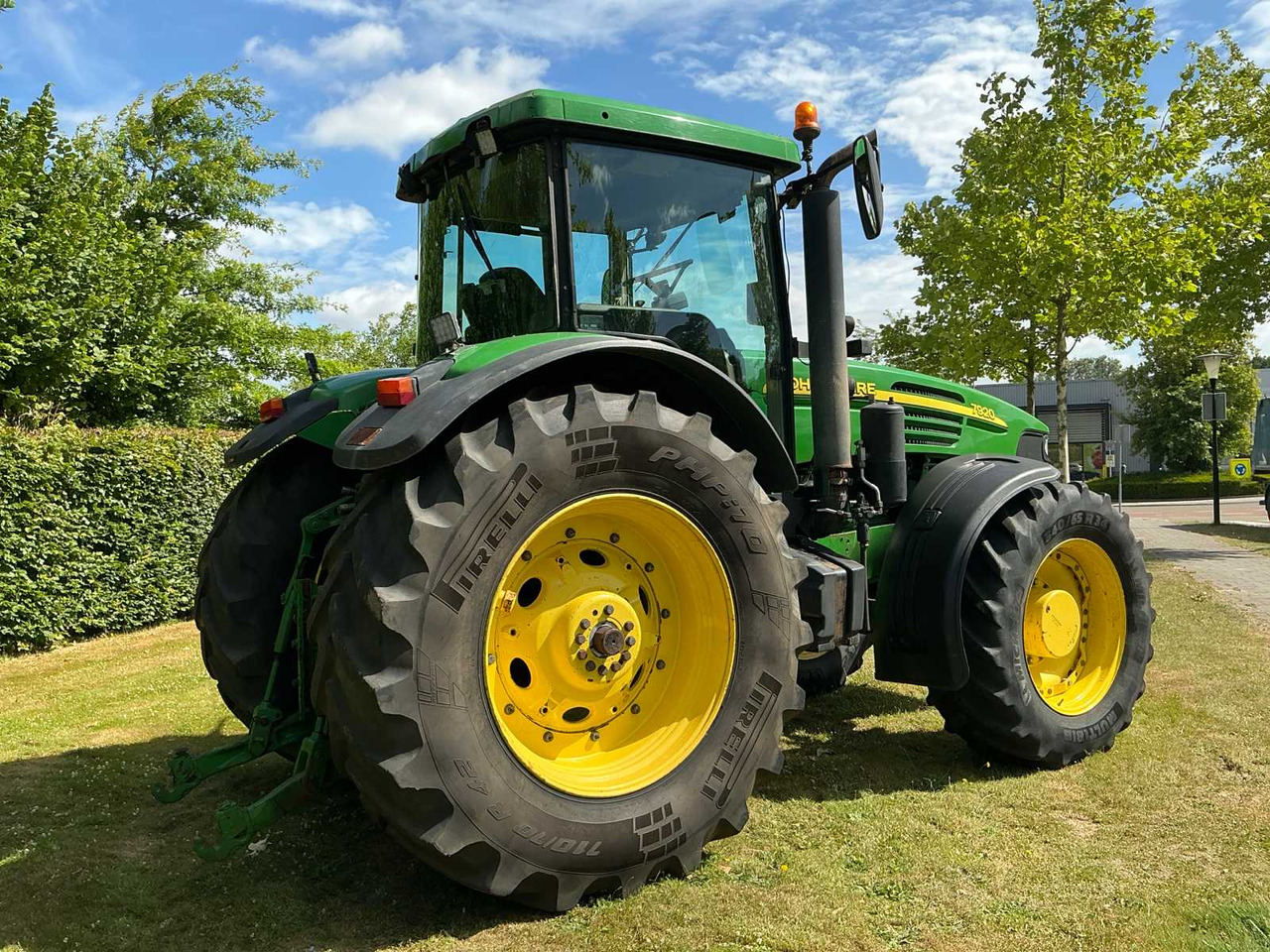 John Deere 7920 - Tractor: foto 5 John Deere 7920 - Tractor: foto 5