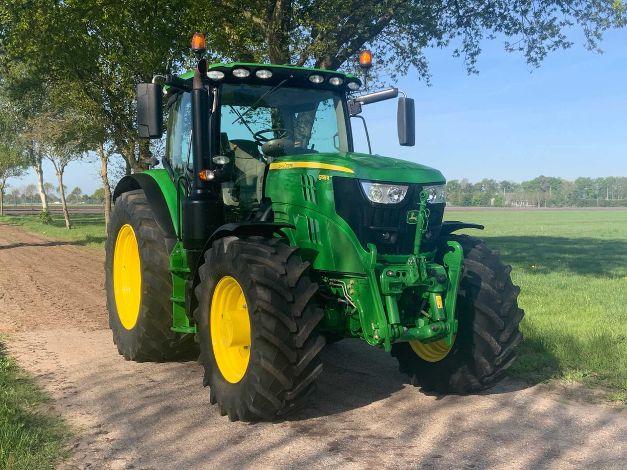 John deere 6155R Premium Edition - Tractor: foto 2 John deere 6155R Premium Edition - Tractor: foto 2