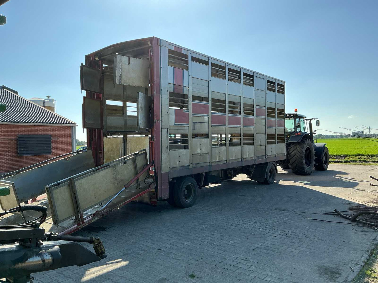 Jumbo MV 200 - Remolque transporte de ganado: foto 5 Jumbo MV 200 - Remolque transporte de ganado: foto 5