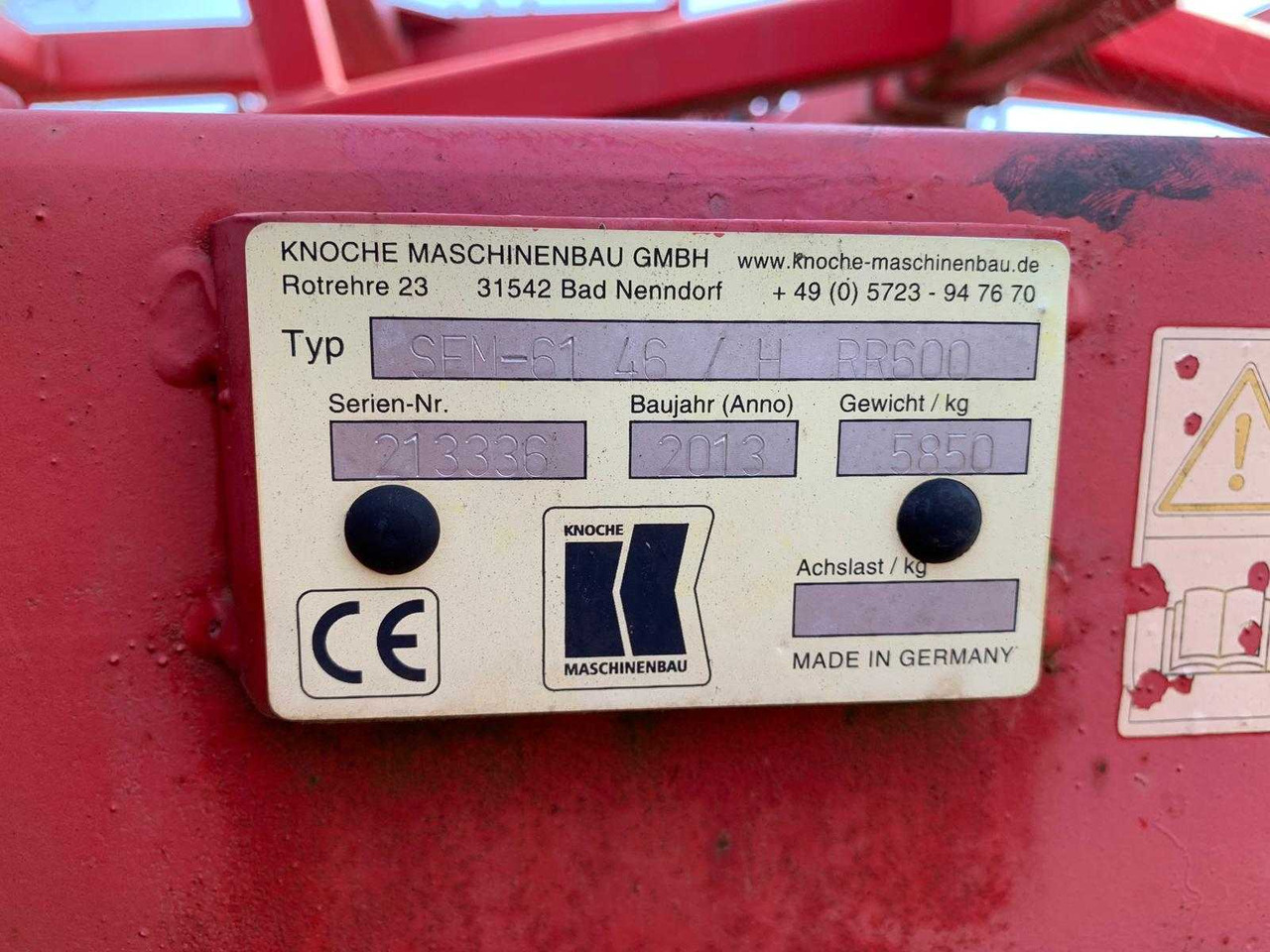 KNOCHE - Rastras: foto 4 KNOCHE - Rastras: foto 4