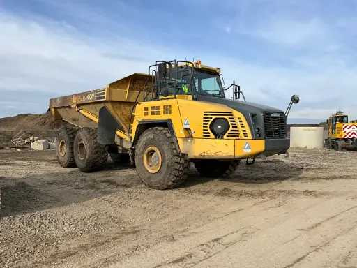 Komatsu HM400-3 - Dúmper: foto 4 Komatsu HM400-3 - Dúmper: foto 4