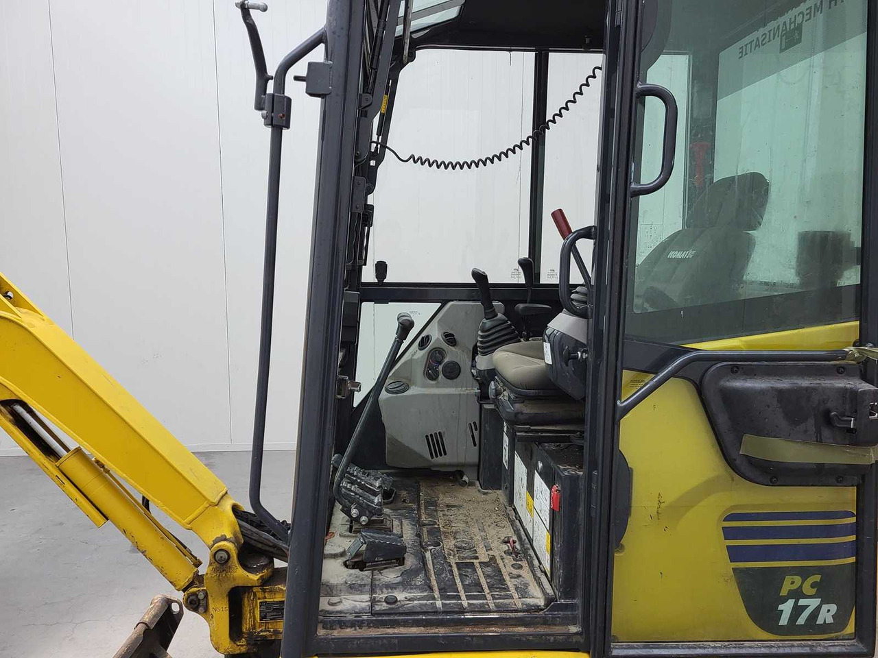 Komatsu PC 17R-S - Miniexcavadora: foto 5 Komatsu PC 17R-S - Miniexcavadora: foto 5