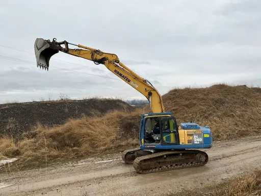Komatsu PC240ONLC-8 - Excavadora de cadenas: foto 2 Komatsu PC240ONLC-8 - Excavadora de cadenas: foto 2