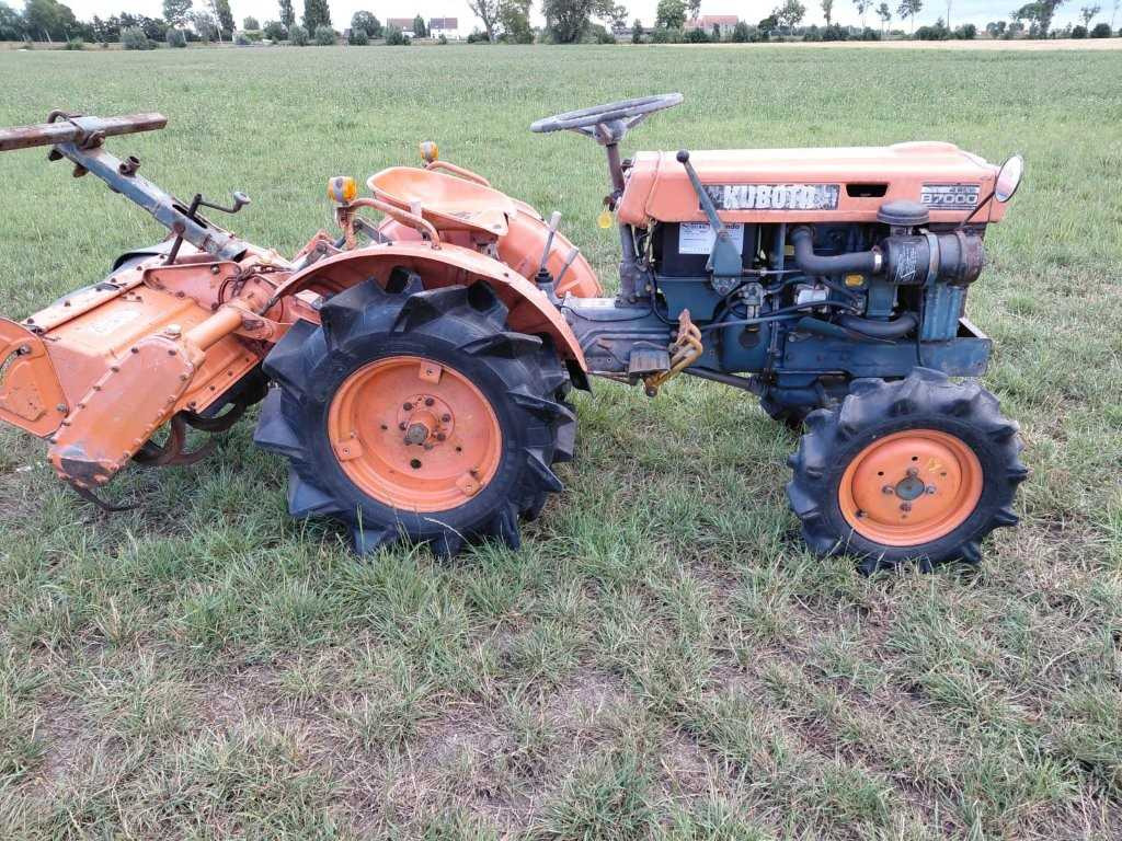 Kubota B7000 - Mini tractor: foto 3 Kubota B7000 - Mini tractor: foto 3