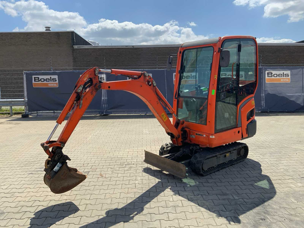 Kubota KX016-4G - Miniexcavadora: foto 1 Kubota KX016-4G - Miniexcavadora: foto 1