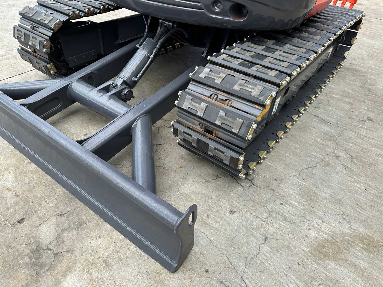 Excavadora de cadenas Kubota KX155-3: foto 12