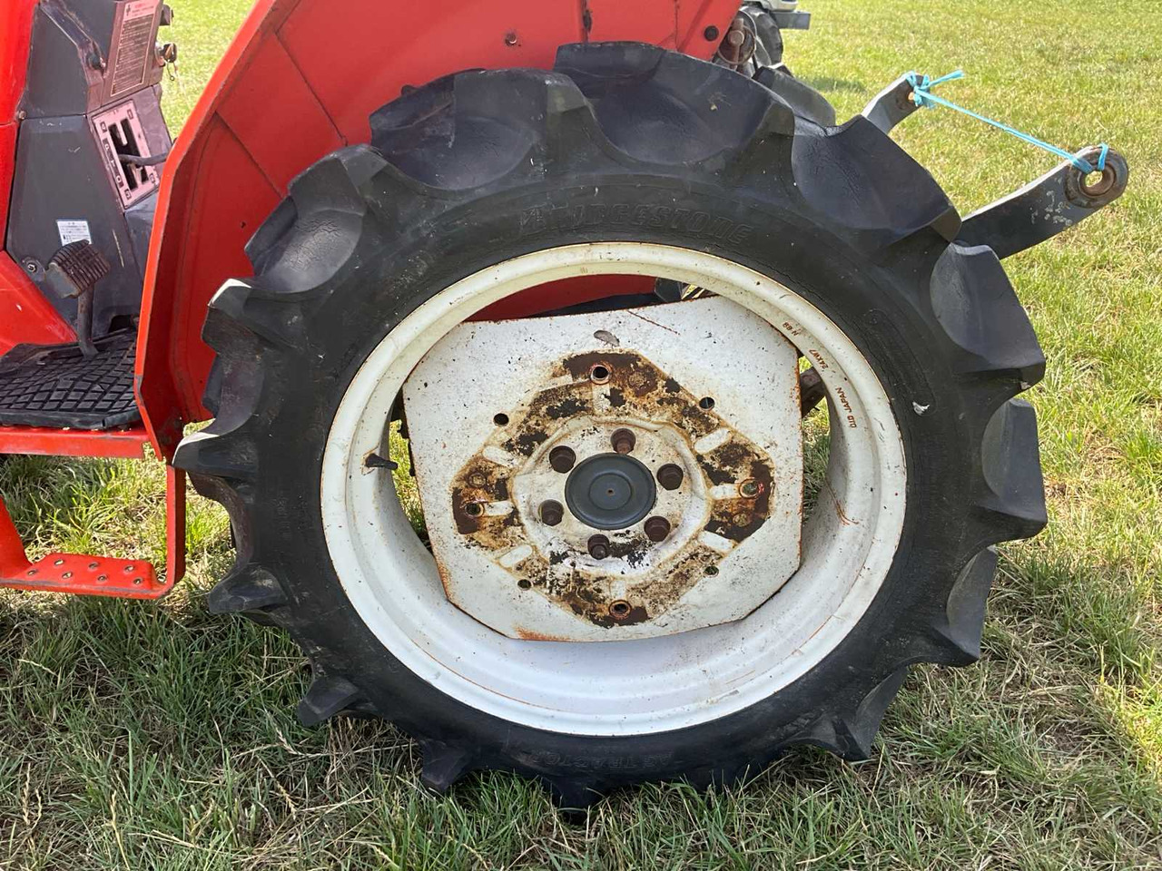 Mini tractor Kubota L1-195: foto 12