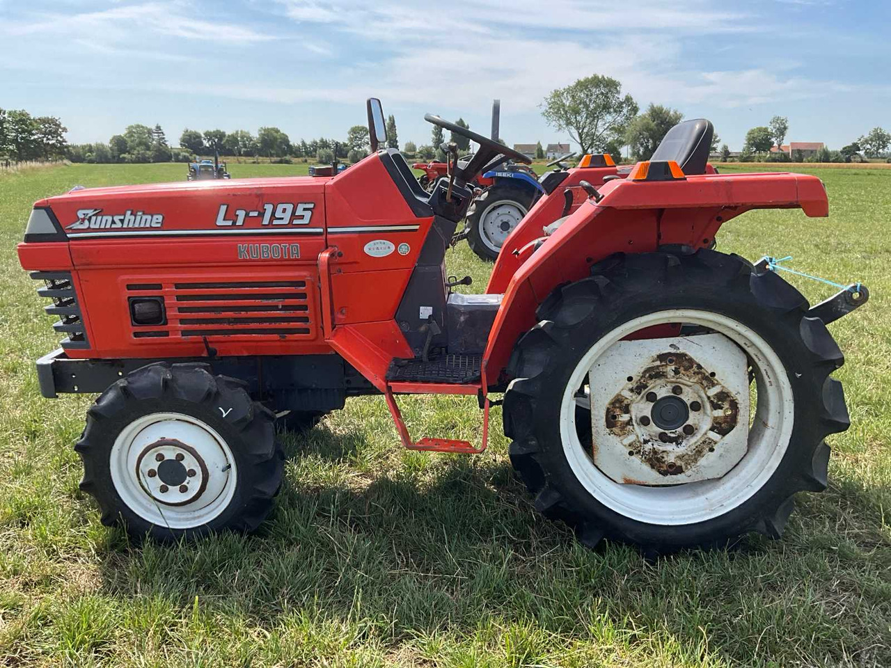 Mini tractor Kubota L1-195: foto 8