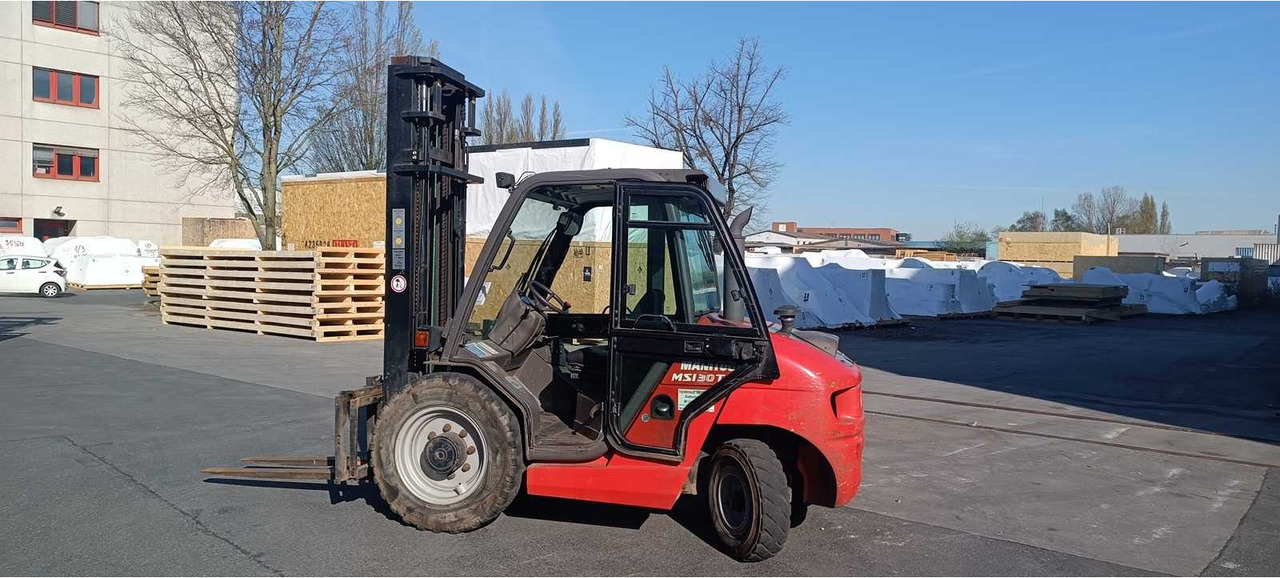 MANITOU - MSI 30 4ST3A - FORKLIFT TRUCKS - 2015 - Carretilla elevadora: foto 2 MANITOU - MSI 30 4ST3A - FORKLIFT TRUCKS - 2015 - Carretilla elevadora: foto 2