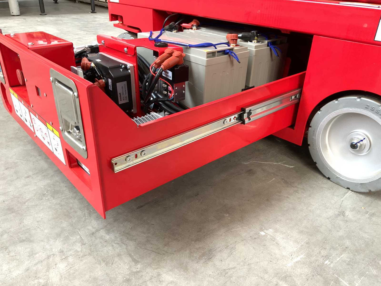 Plataforma elevadora MANTALL XE-60 MINI - SCISSOR LIFT AERIAL PLATFORM 6.4M 2024: foto 23 Plataforma elevadora MANTALL XE-60 MINI - SCISSOR LIFT AERIAL PLATFORM 6.4M 2024: foto 23