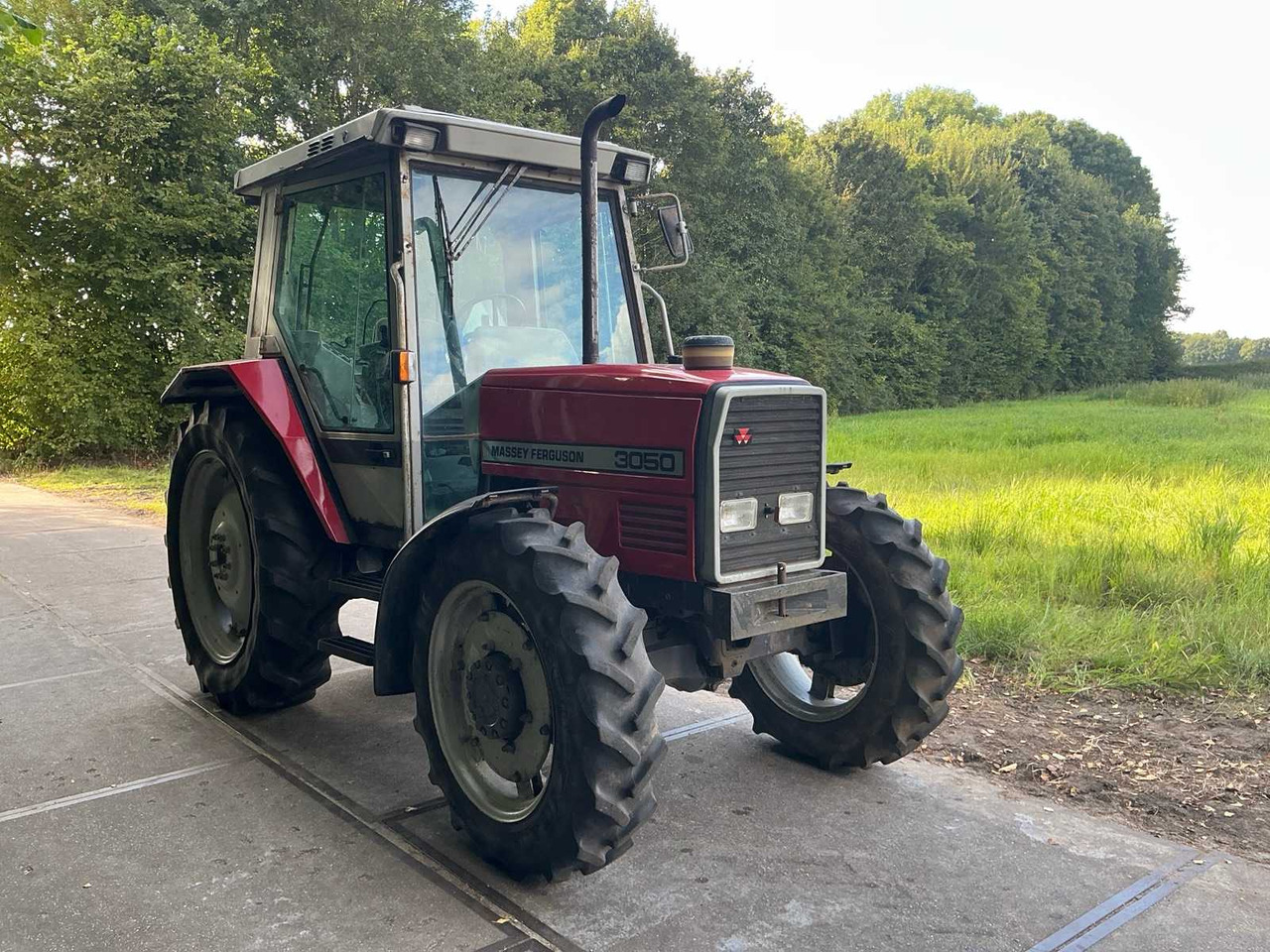 Massey Ferguson 3050 - Tractor: foto 3 Massey Ferguson 3050 - Tractor: foto 3