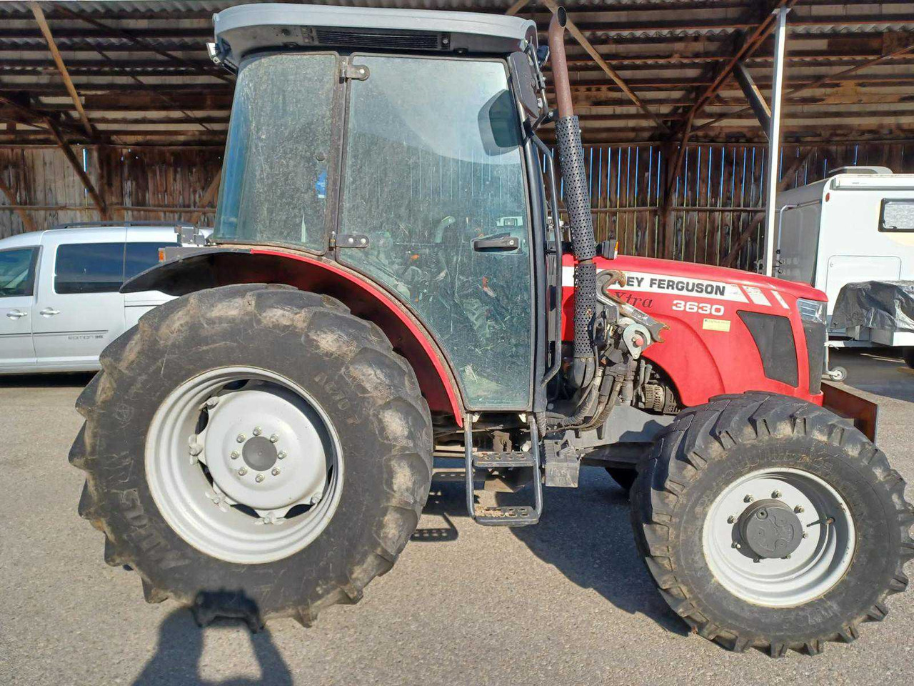 Massey Ferguson MF3630 - Tractor: foto 4 Massey Ferguson MF3630 - Tractor: foto 4