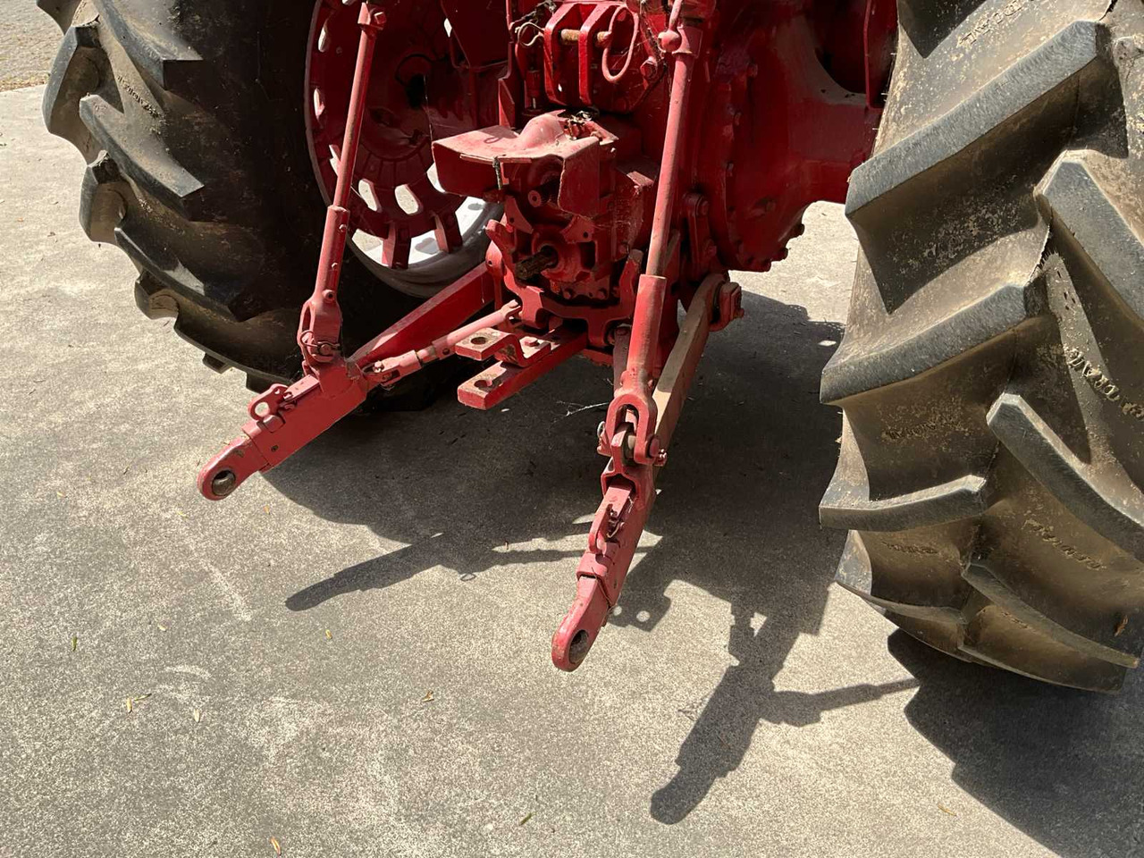 Tractor Mc cormick international F 806 D: foto 32