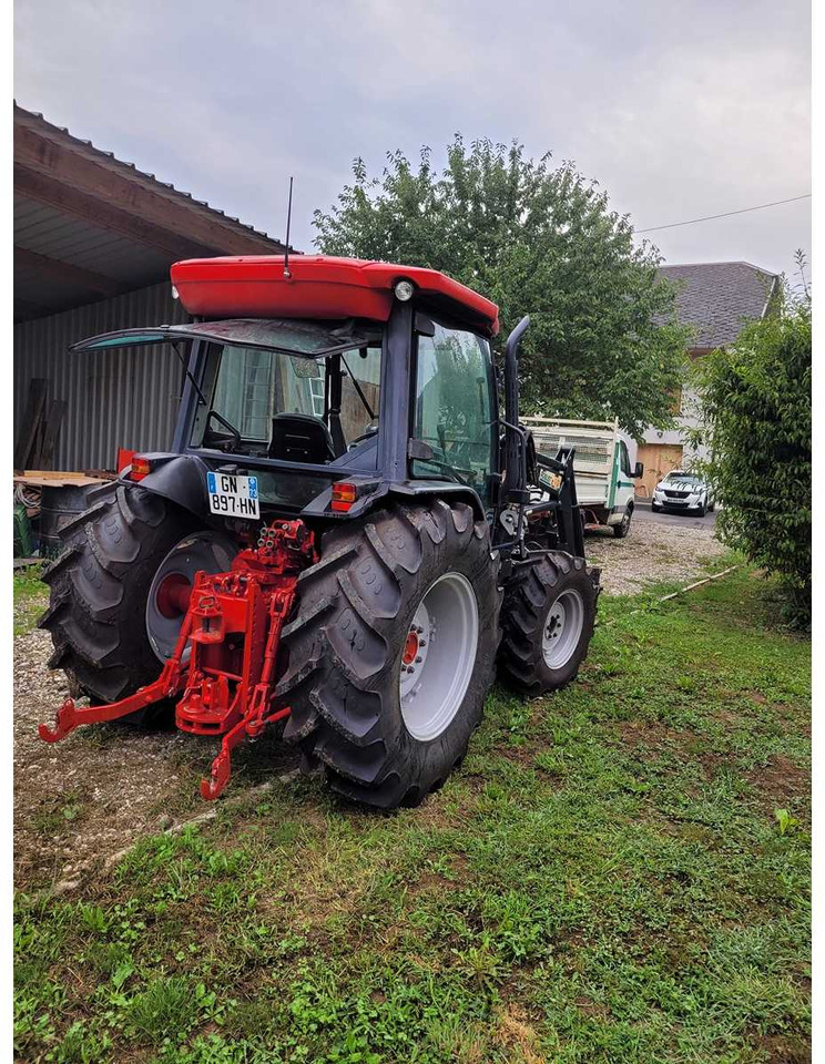 McCORMICK CX75 LE - Tractor municipal: foto 4 McCORMICK CX75 LE - Tractor municipal: foto 4