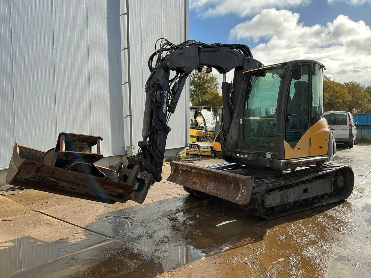 Mecalac 8MCR - Excavadora de cadenas: foto 2 Mecalac 8MCR - Excavadora de cadenas: foto 2