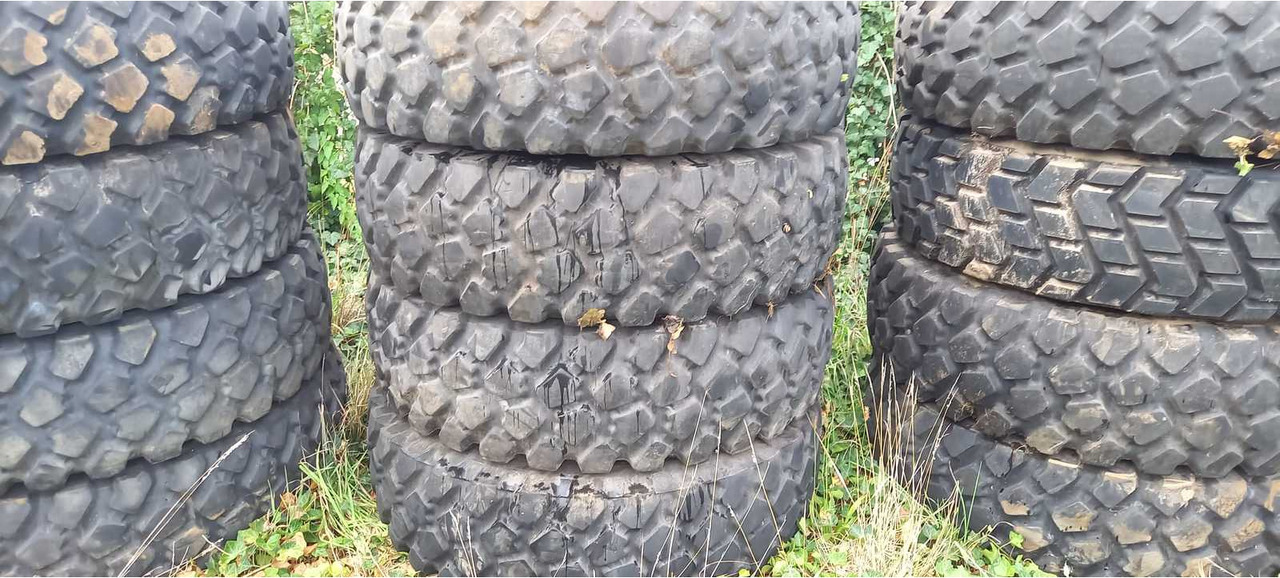 Michelin 14.00 R 20 XZL - Neumáticos y llantas para Tractor: foto 1 Michelin 14.00 R 20 XZL - Neumáticos y llantas para Tractor: foto 1