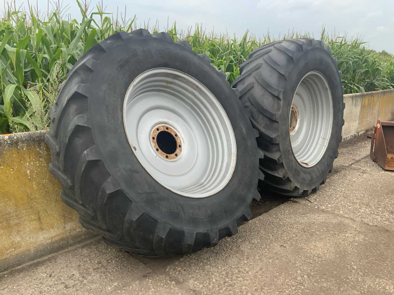 Michelin XM108 - Neumáticos y llantas para Tractor: foto 2 Michelin XM108 - Neumáticos y llantas para Tractor: foto 2
