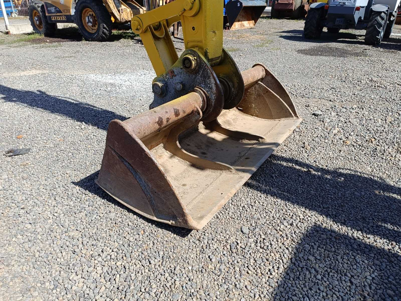 Excavadora NEW HOLLAND KOBELCO - E-135-SR - TRACKED EXCAVATOR - 2011: foto 11