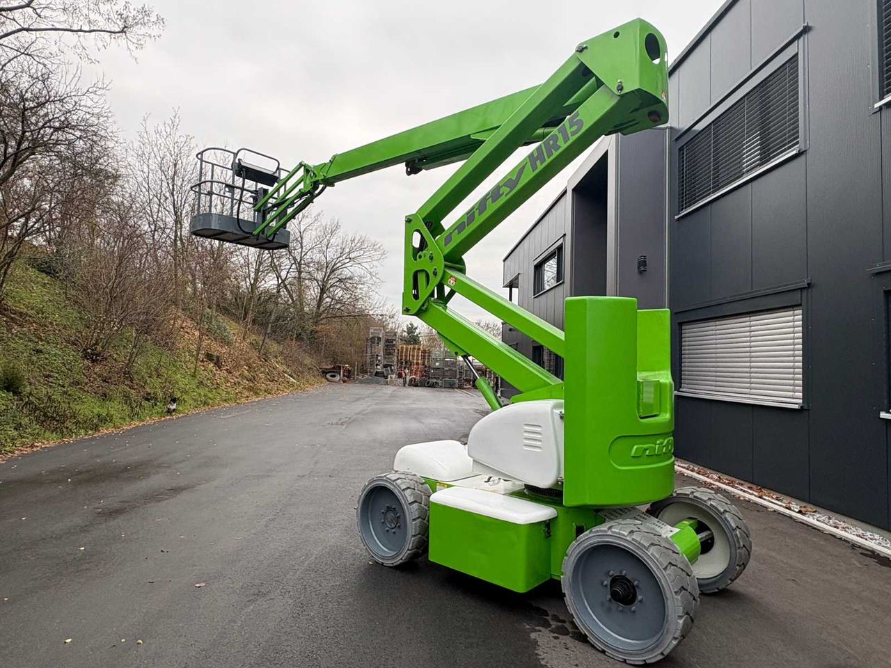 NIFTYLIFT HR15 NE - ARTICULATED TELESCOPIC BOOM LIFT (2008) - Plataforma elevadora: foto 2 NIFTYLIFT HR15 NE - ARTICULATED TELESCOPIC BOOM LIFT (2008) - Plataforma elevadora: foto 2