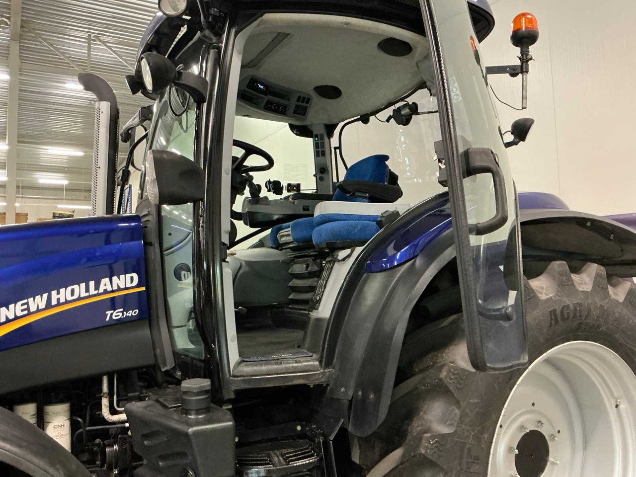Tractor New holland T6.140 BluePower AC: foto 20
