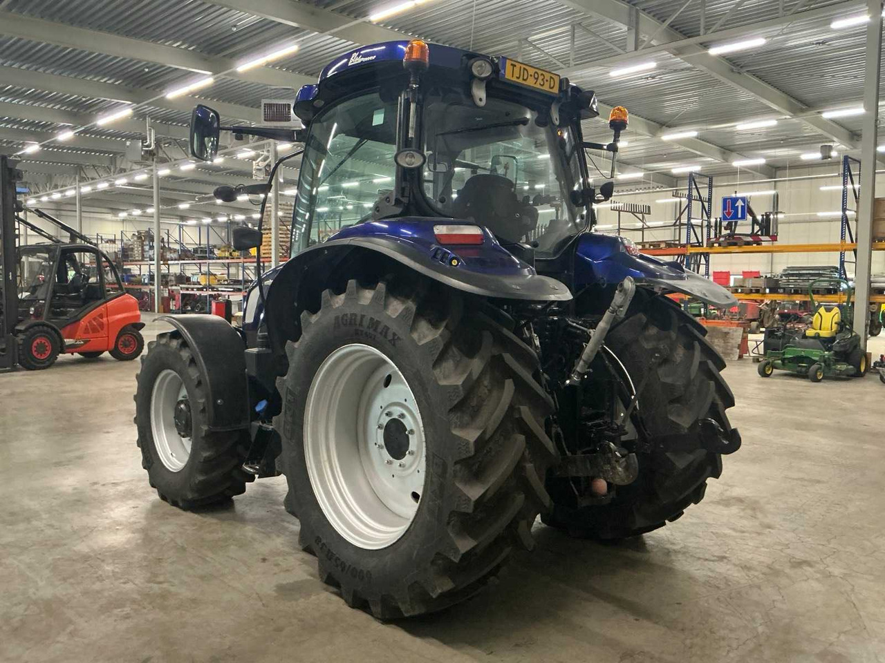 Tractor New holland T6.140 BluePower AC: foto 6