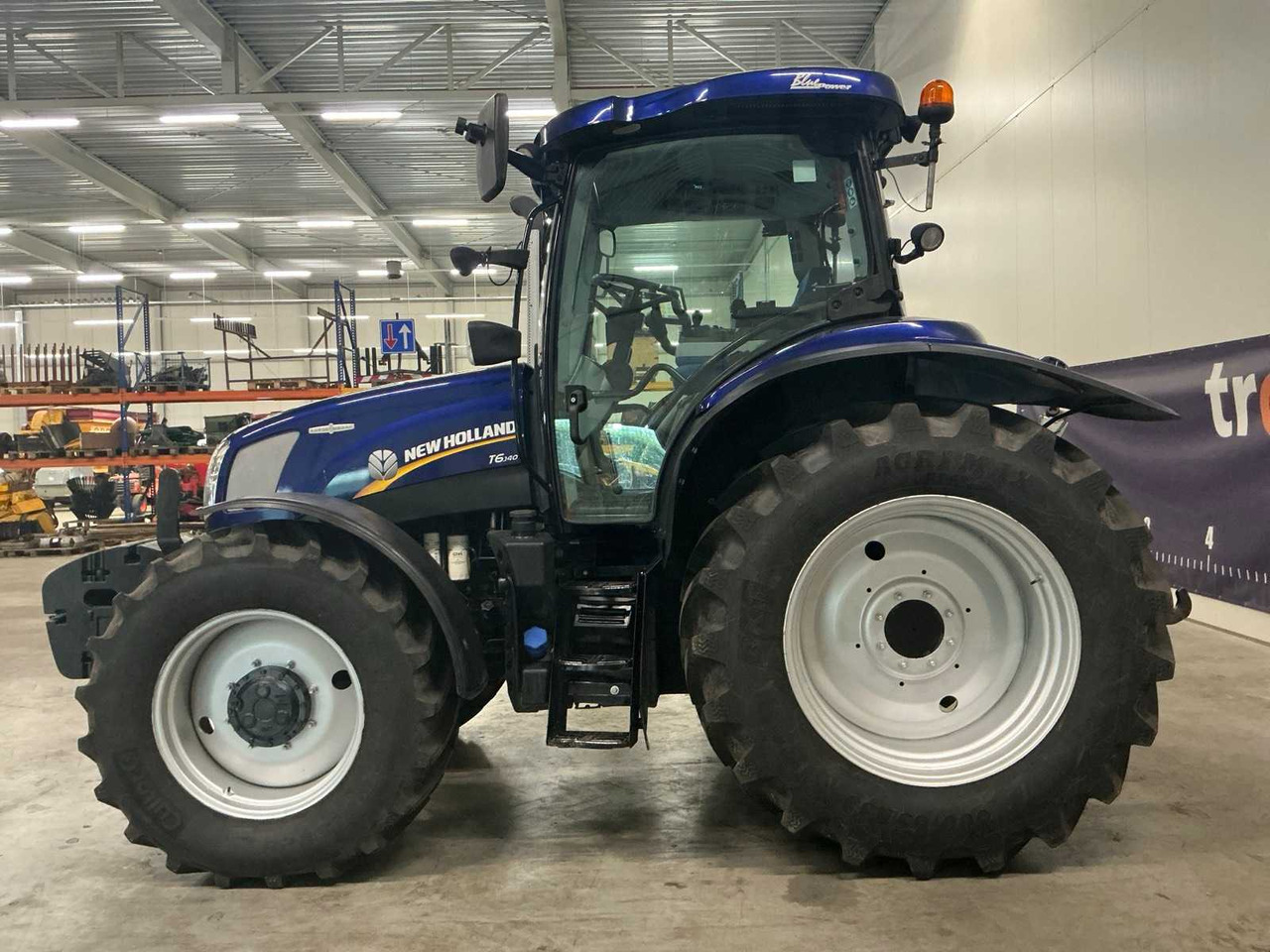 Tractor New holland T6.140 BluePower AC: foto 7