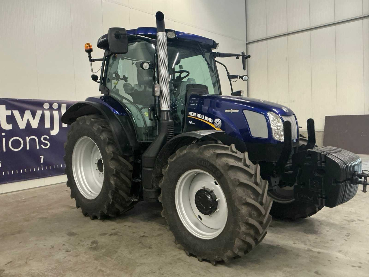 New holland T6.140 BluePower AC - Tractor: foto 3 New holland T6.140 BluePower AC - Tractor: foto 3