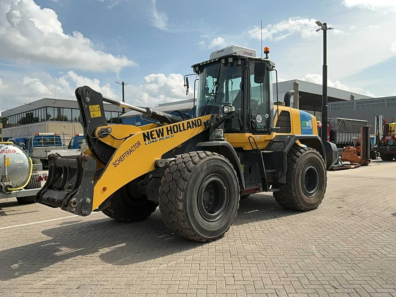 New holland W170D - Cargadora de ruedas: foto 1 New holland W170D - Cargadora de ruedas: foto 1