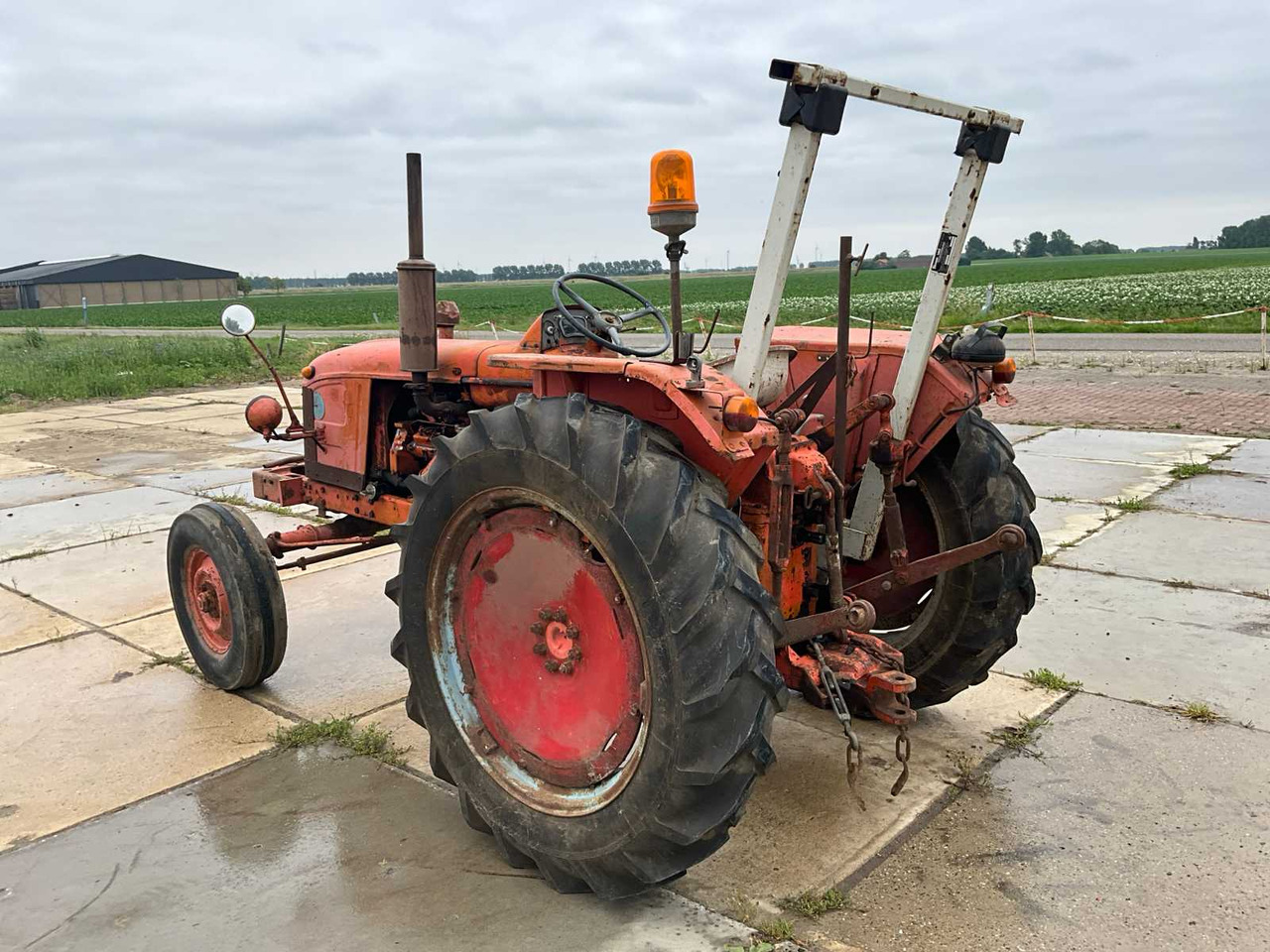 Renault n71 - Tractor: foto 2 Renault n71 - Tractor: foto 2