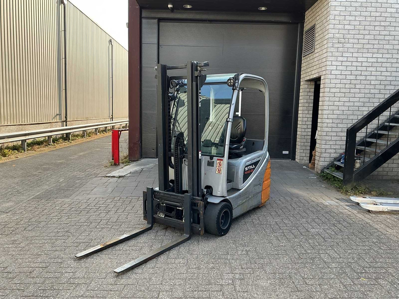 STILL - RX20-20 - FORKLIFT TRUCKS - 2017 - Carretilla elevadora: foto 1 STILL - RX20-20 - FORKLIFT TRUCKS - 2017 - Carretilla elevadora: foto 1