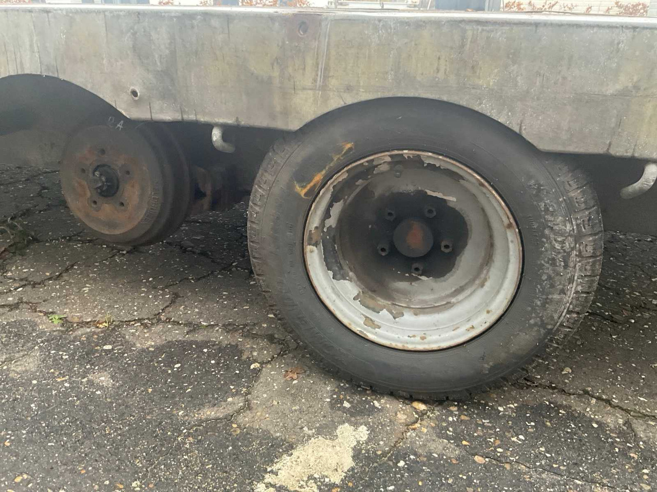 1999 VELDHUIZEN V27-2 SEMI-TRAILER - Semirremolque: foto 5 1999 VELDHUIZEN V27-2 SEMI-TRAILER - Semirremolque: foto 5