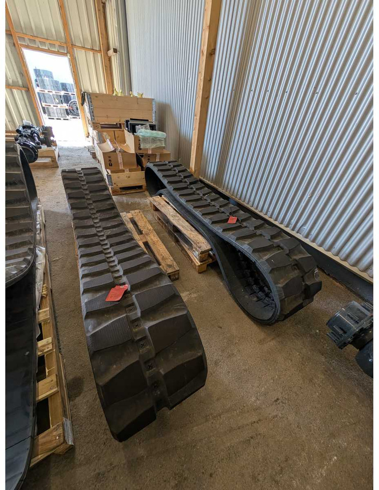 Set of rubber tracks (2 pieces) - 485x92Yx72 - suitable for Yanmar SV100 - Excavadora de cadenas: foto 1 Set of rubber tracks (2 pieces) - 485x92Yx72 - suitable for Yanmar SV100 - Excavadora de cadenas: foto 1