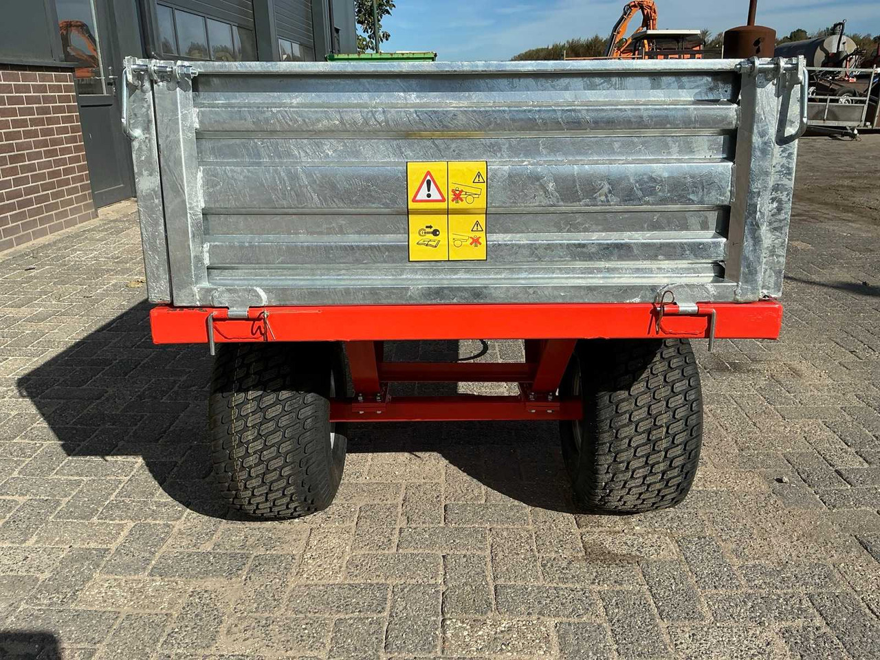 Single axle Dumper trailer - Remolque volquete agrícola: foto 3 Single axle Dumper trailer - Remolque volquete agrícola: foto 3