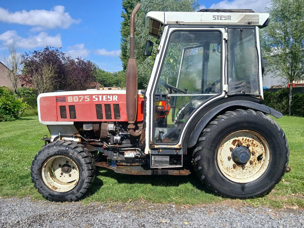 Steyr 8075 - Mini tractor: foto 2 Steyr 8075 - Mini tractor: foto 2