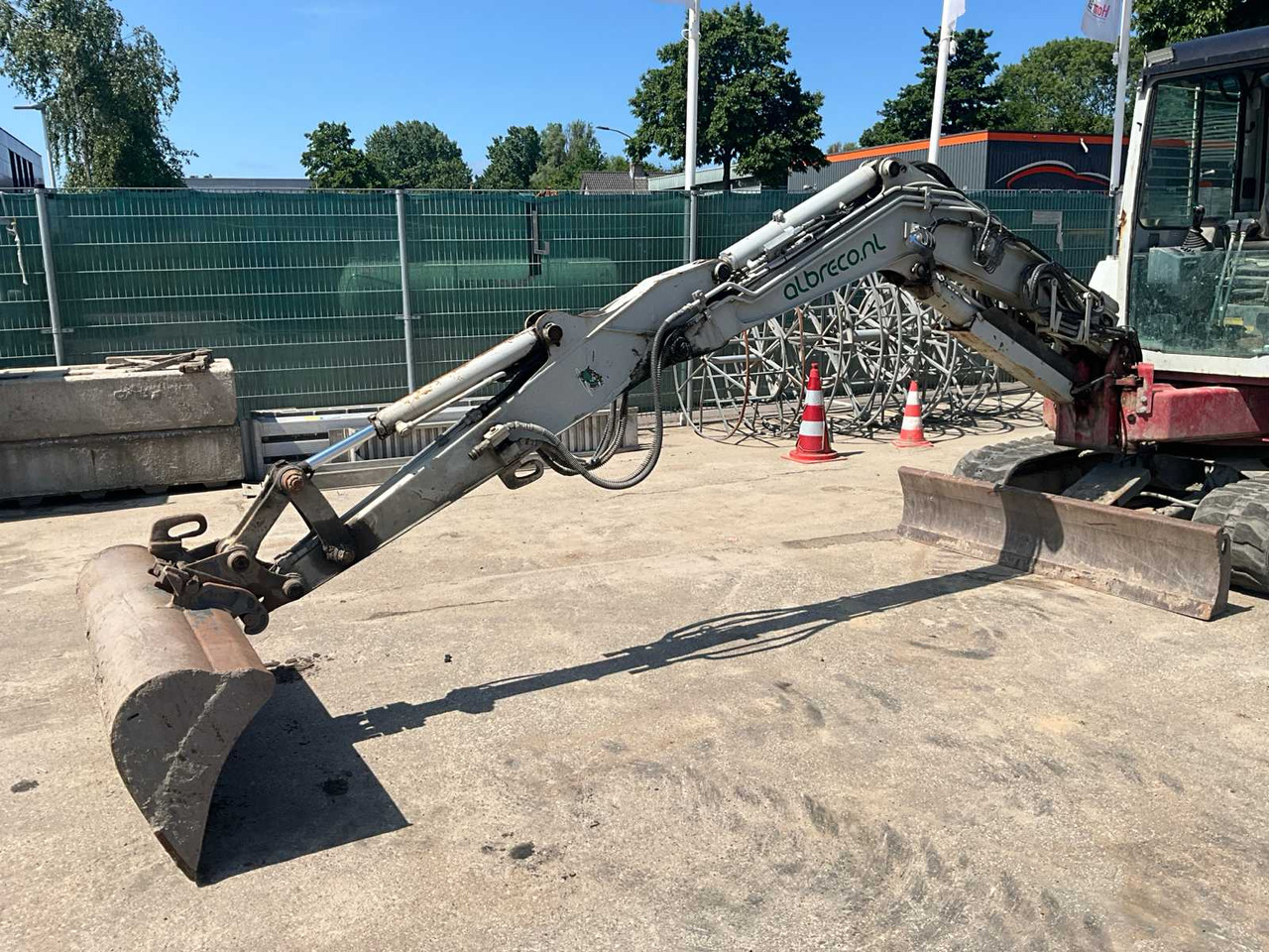 Takeuchi TB138FR - Miniexcavadora: foto 5 Takeuchi TB138FR - Miniexcavadora: foto 5