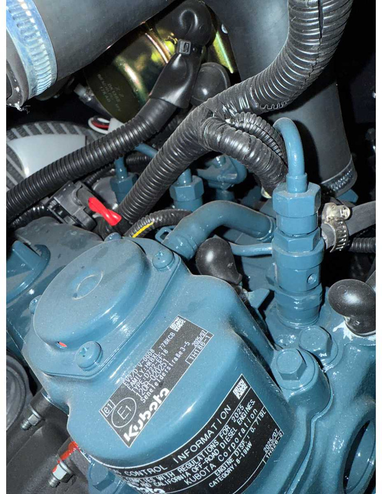 Excavadora ULTRA FORCE EQUIPMENT - NM-1800KG - CRAWLER EXCAVATOR WITH KUBOTA DIESEL ENGINE - 2025 INCL. 3 BUCKETS: foto 28