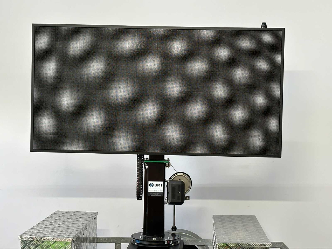 Equipo de construcción, Remolque Viplex tekstkar P8 Led: foto 18