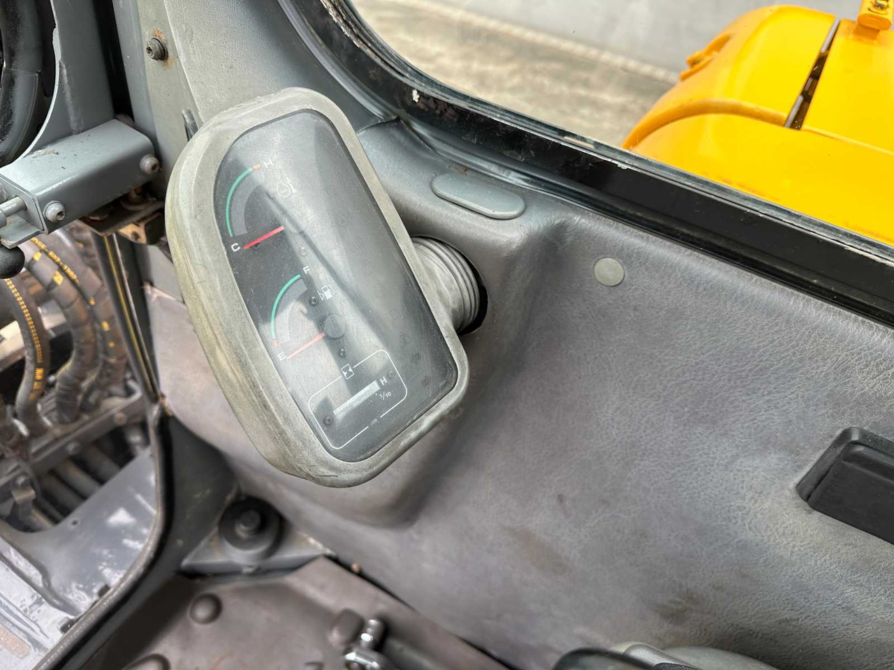 Excavadora de cadenas Volvo EC55B: foto 36