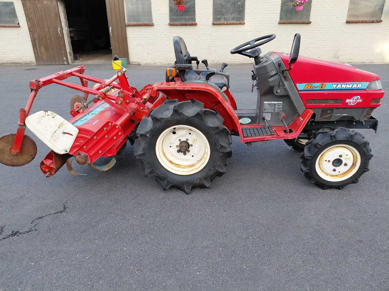 Yanmar KE-3 - Mini tractor: foto 3 Yanmar KE-3 - Mini tractor: foto 3